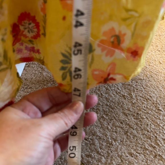 Summer dress with open back - Picture 11 of 12